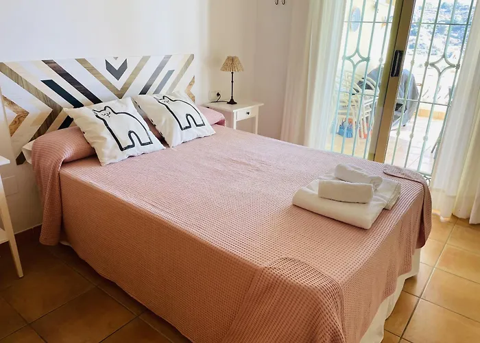 Tamango Hill Apartment