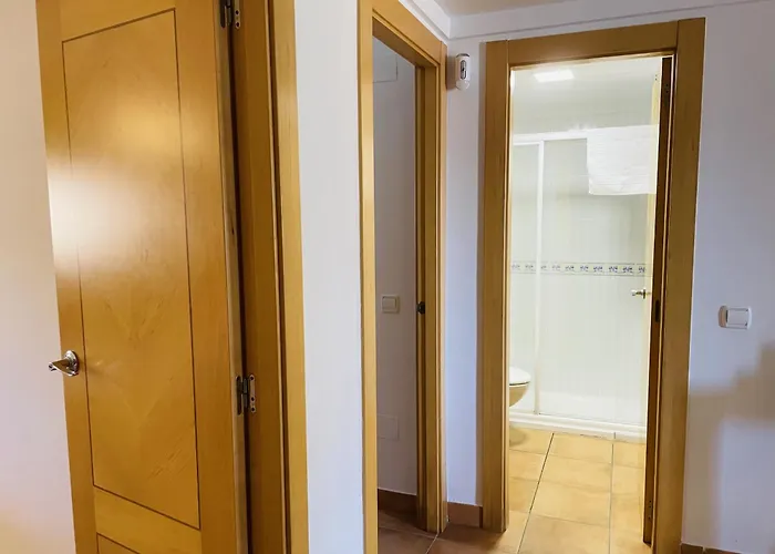 Tamango Hill Apartment *