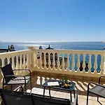 Tamango Hill Апартаменти Нерха