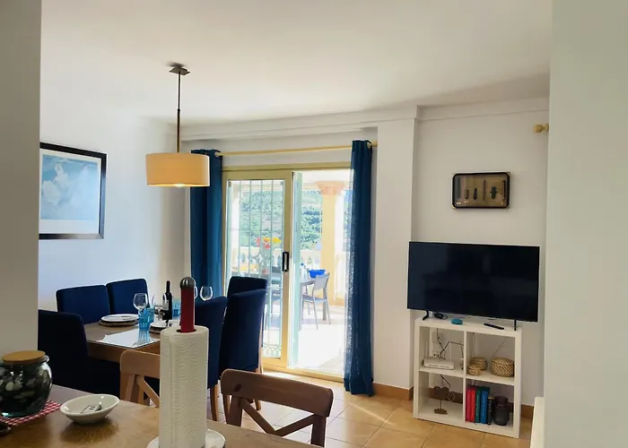 Апартаменты Tamango Hill *